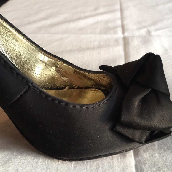 Steven by Steven Madden Heels 👠 - Picture 5 of 8